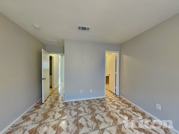 4th image of 7112 Avington Way
