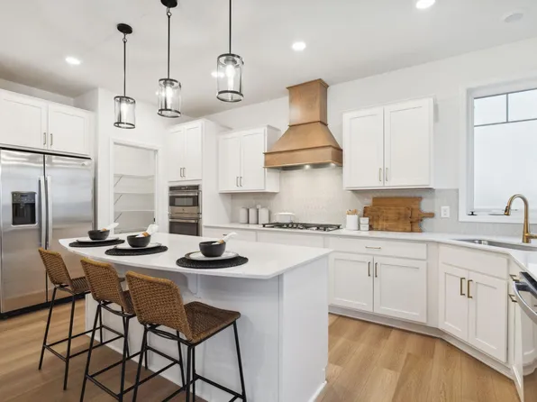 11409 Minnesota Ln N, Osseo, MN 55369