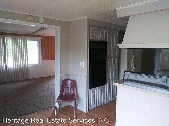 4th image of 6676 Liberty Ave