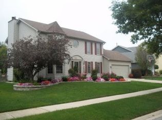 2833 Breckenridge Cir, Aurora, IL 60504