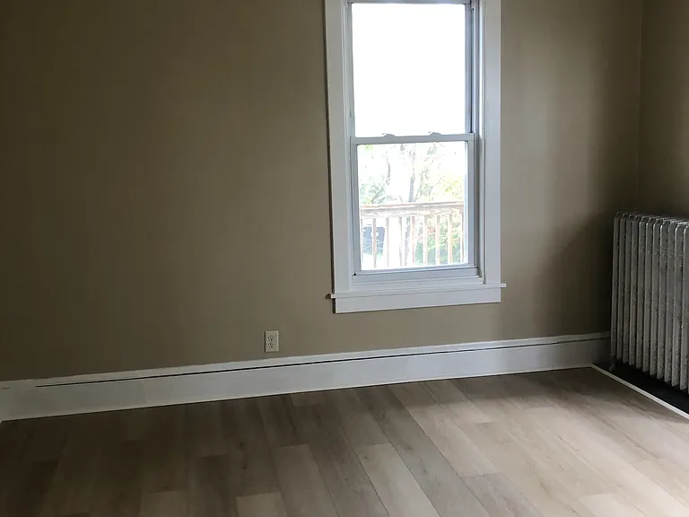 3505 Saint Lawrence Ave #1 — Photo 7