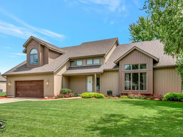 222 Barrington Ln, Bourbonnais, IL 60914