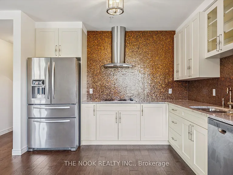 38 Walton St #308 — Photo 23
