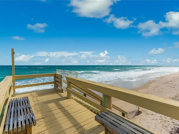 5th image of 3554 Ocean Dr