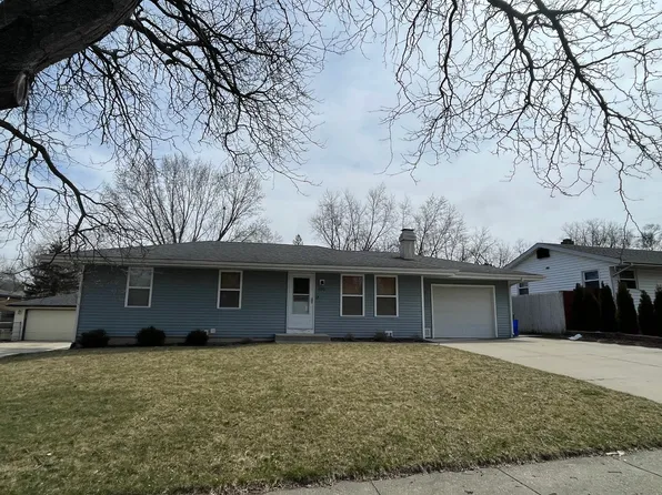 616 Arnold Ave, Rockford, IL 61108