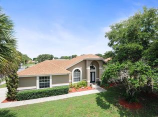8233 Rose Groves Rd, Orlando, FL 32818