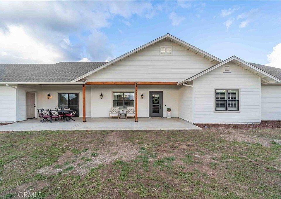 1st image of 48960 Shetland Ln