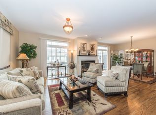 45 Catamaran Ct, Mount Arlington, NJ 07856