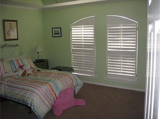 5th image of 2402 Carnation Ct