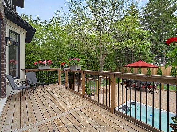 4th image of 205 Northwood Dr