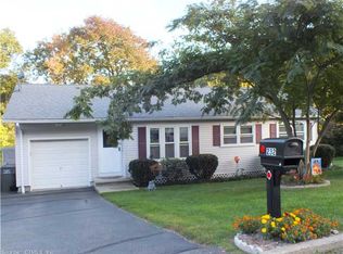 232 Bluebird Dr, Naugatuck, CT 06770