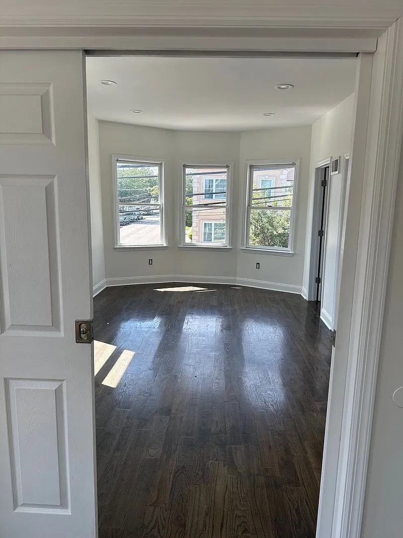 228 Palisade — Photo 3