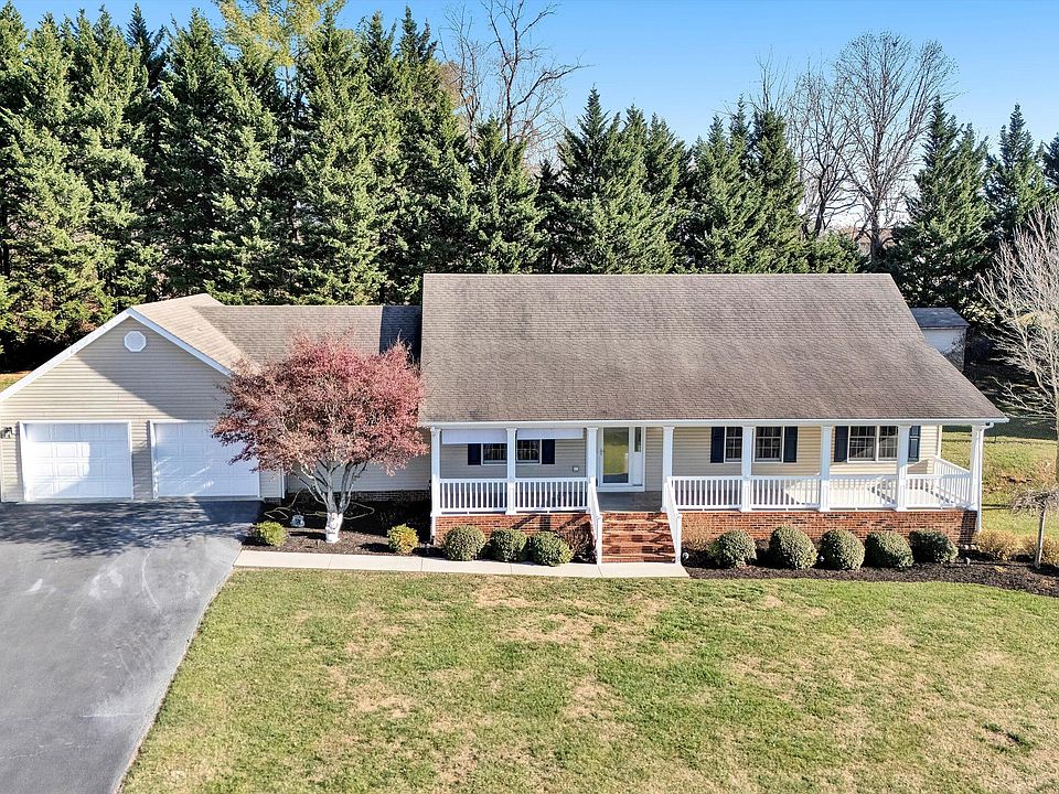 1st image of 79 Wembley Ct
