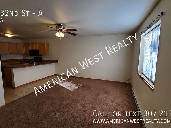2nd image of 1580 32nd St APT A