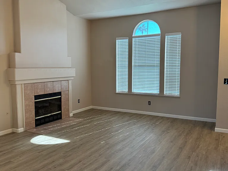 781 W Mount Diablo Ave — Photo 6