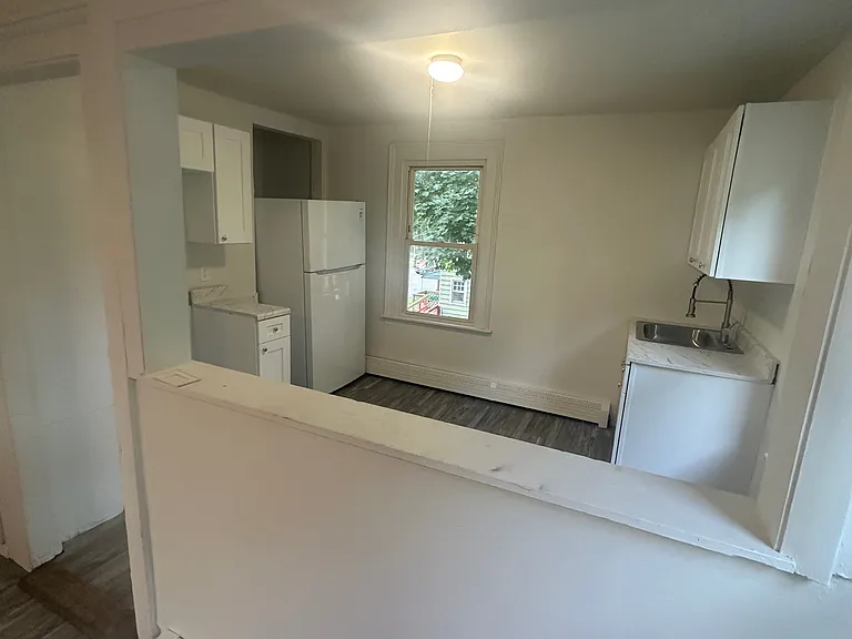 93 Tremont St #2 — Photo 7