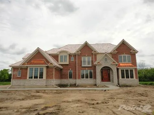 23673 N Curtis Ct, Lake Zurich, IL 60047