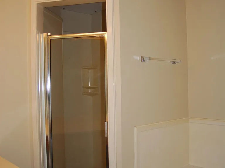 14486 Williamsburg Dr — Photo 8