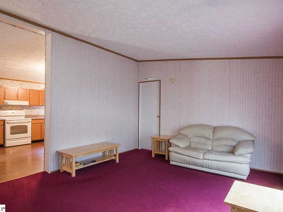 4th image of 112 Cypress Springs Dr