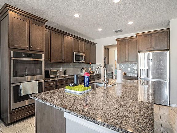 4th image of 13362 Sage Hollow Ave