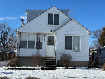 23033 Cayuga Ave, Hazel Park, MI, 48030