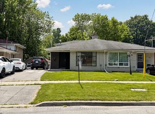 65 Darlingside Dr, Toronto, ON M1E 3P2