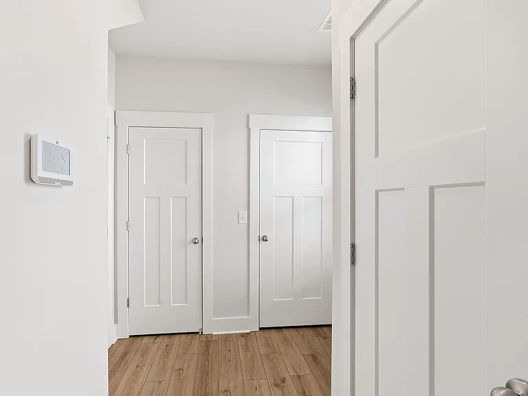 1615 Chelmsford Ct — Photo 22