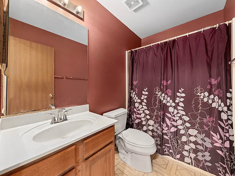 3202 Whitney Rd — Photo 18
