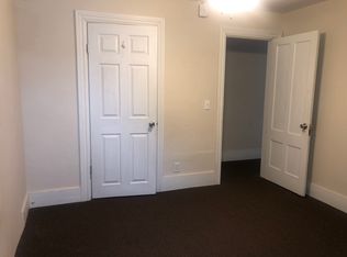 166 Vose St #2R, Woonsocket, RI 02895