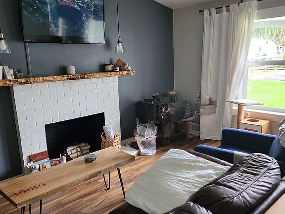 2nd image of 6511 NE 88th Ave
