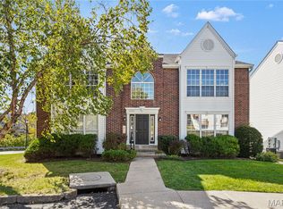 1341 Crossings Ct Unit B, Ballwin, MO 63021
