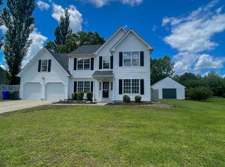 112 Woodlake Ter, Suffolk, VA 23434