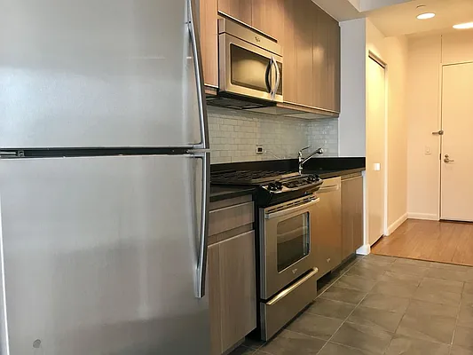 Rented by The Dermot Realty Management Company | media 8