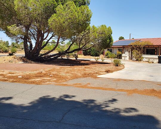 2nd image of 13435 Tioga Rd