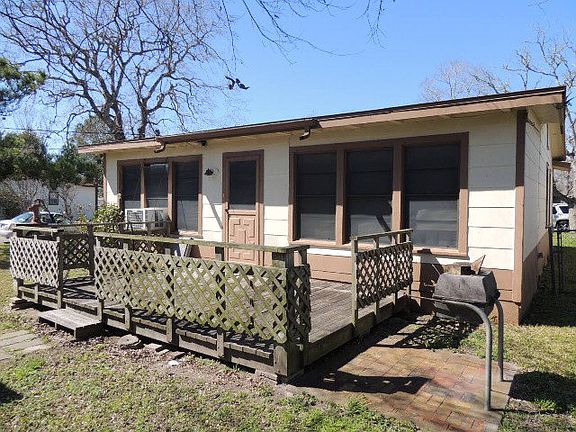 5th image of 1324 Holloman Dr