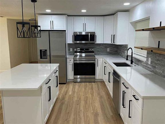 3rd image of 1332 S Washington Ave