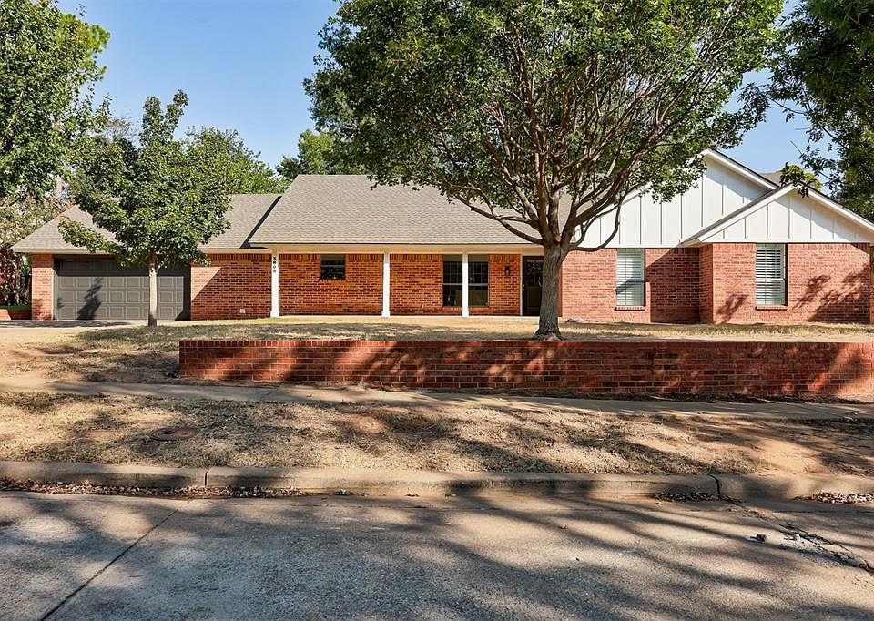 1st image of 3809 Cedarbrook Dr