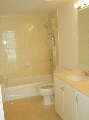 4th image of 1750 N Bayshore Dr #23