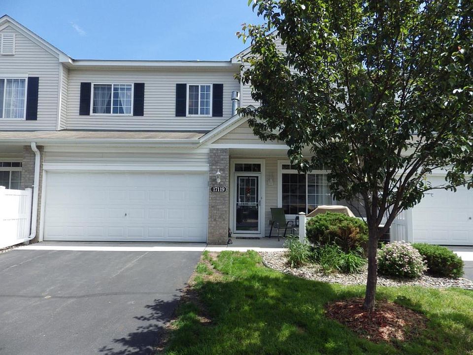 1st image of 17119 Olson Ct NW