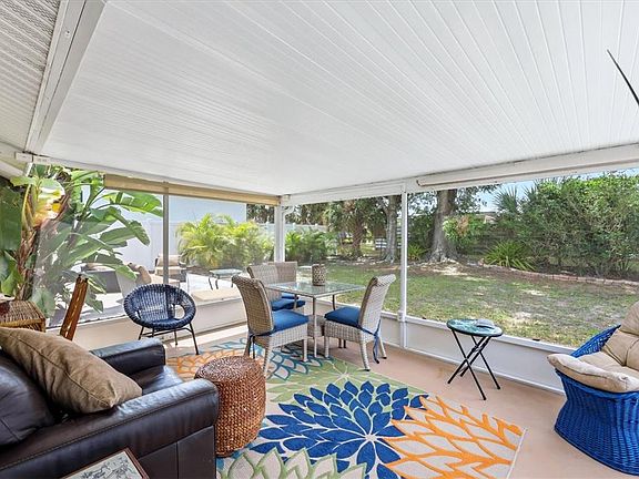 4th image of 4166 Pompano Rd