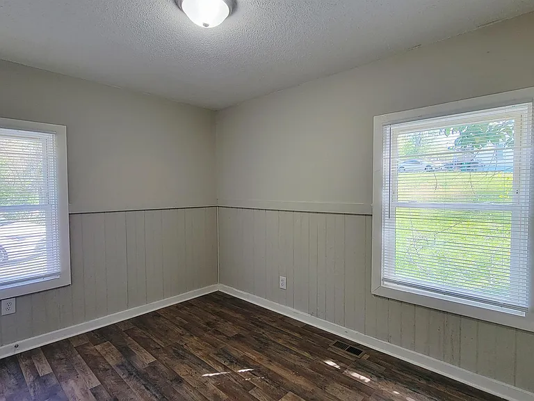 1306 Ragan Ave #A — Photo 9