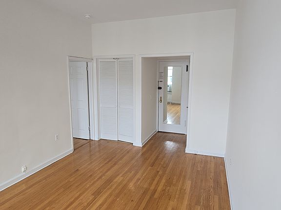 2nd image of 115 W 75th St #5A