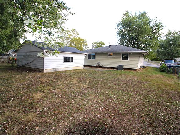3rd image of 3306 Winding Creek Dr
