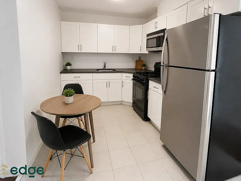 364 Huntington Ave #2 — Photo 2