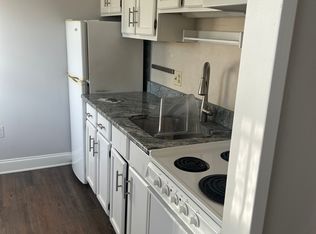 4 E Athens Ave APT 102, Ardmore, PA 19003