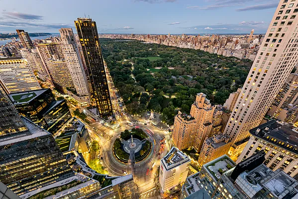 Rented by Douglas Elliman | media 7