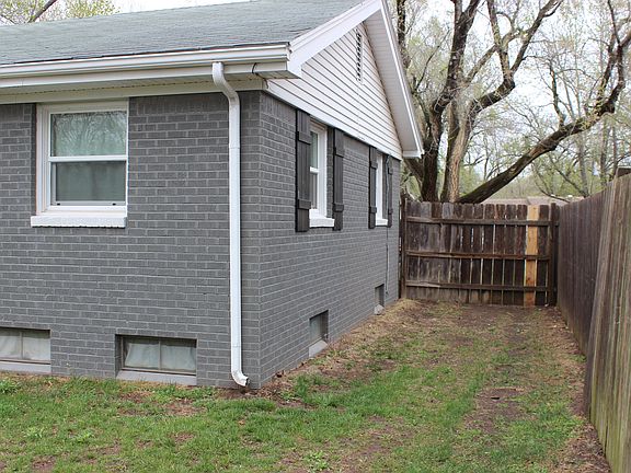 2nd image of 1423 N Baltimore Ave