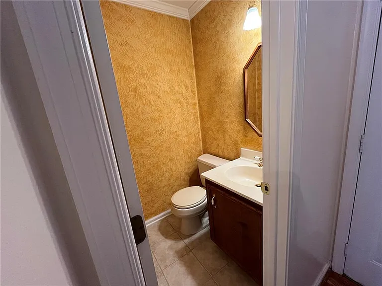 5628 Grace Ave — Photo 5