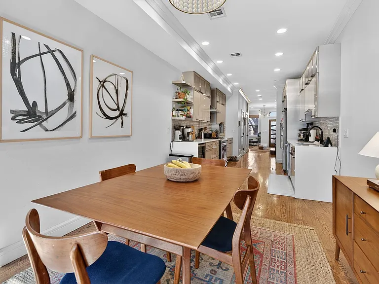 926 Park Ave — Photo 12