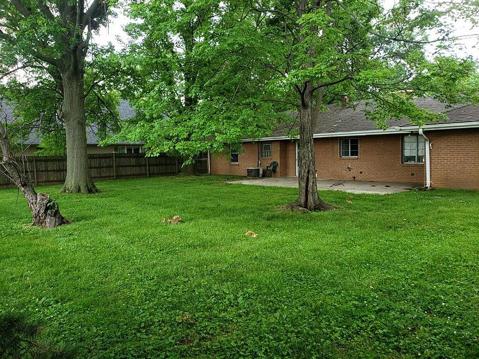 2nd image of 11856 Sunlind Dr